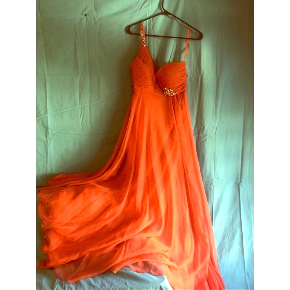 Flash by Mac Duggal Formal